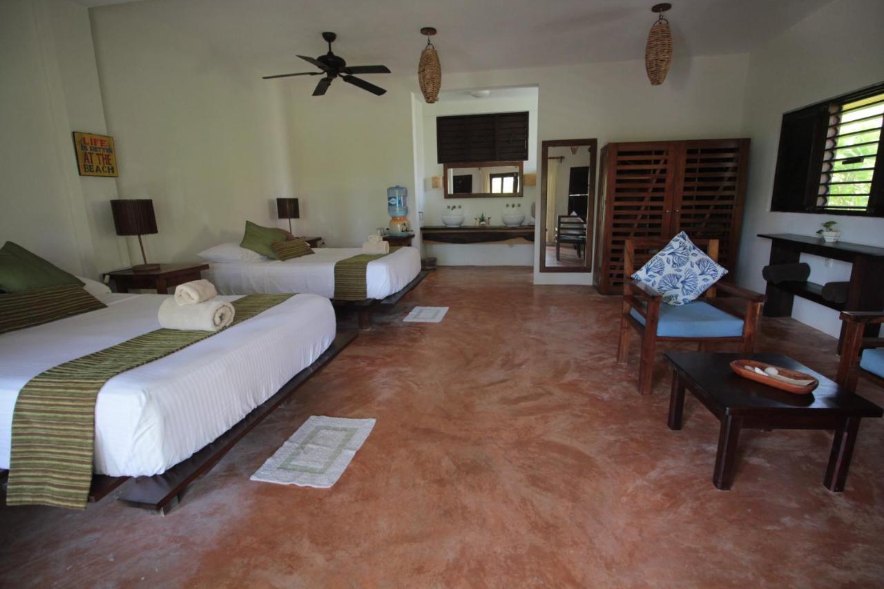 Sol Caribe Hotel Punta Allen Exterior photo
